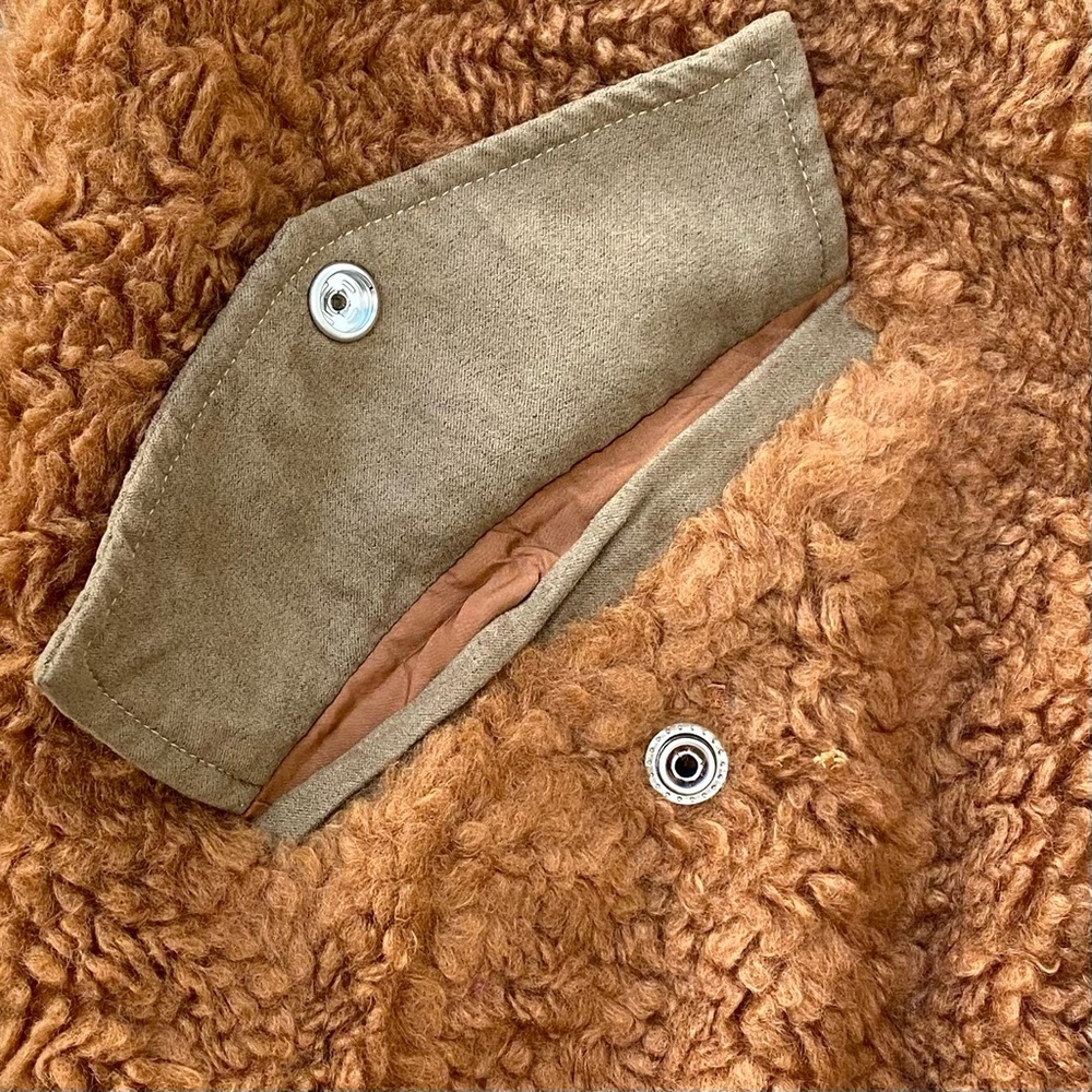 Easel Los Angeles Schnauzer Embroidered Teddy Bomber Jacket Camel, Size S NWT - Picture 9 of 12